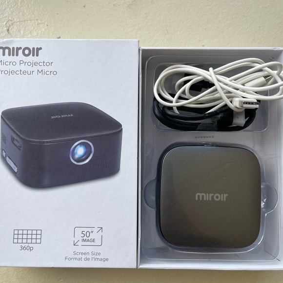 Miroir MINI WIRELESS PROJECTOR - Picture 2 of 2